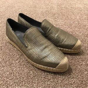 Stuart Weitzman Gold Espadrille Size 7